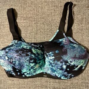 Victorias Secret VSX Multicolor Sports Bra size 38DD